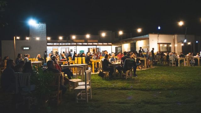 Galería En Luna Cautiva junto a Almablues